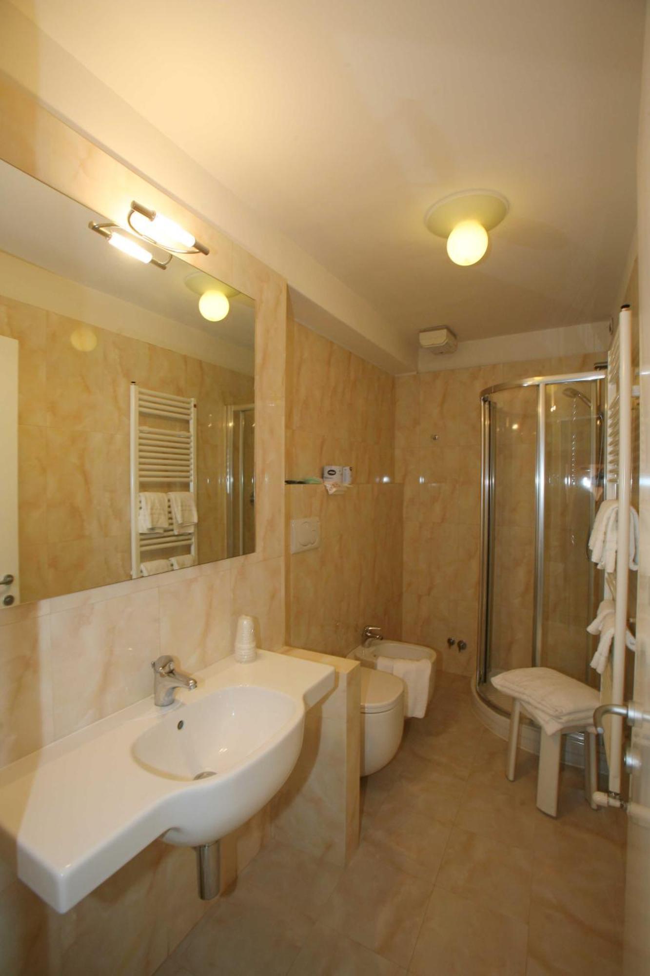 Quarto Individual