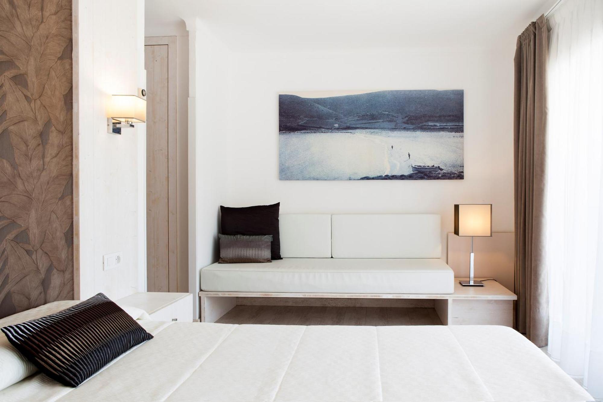Double or Twin Room,1227349595:JPEG