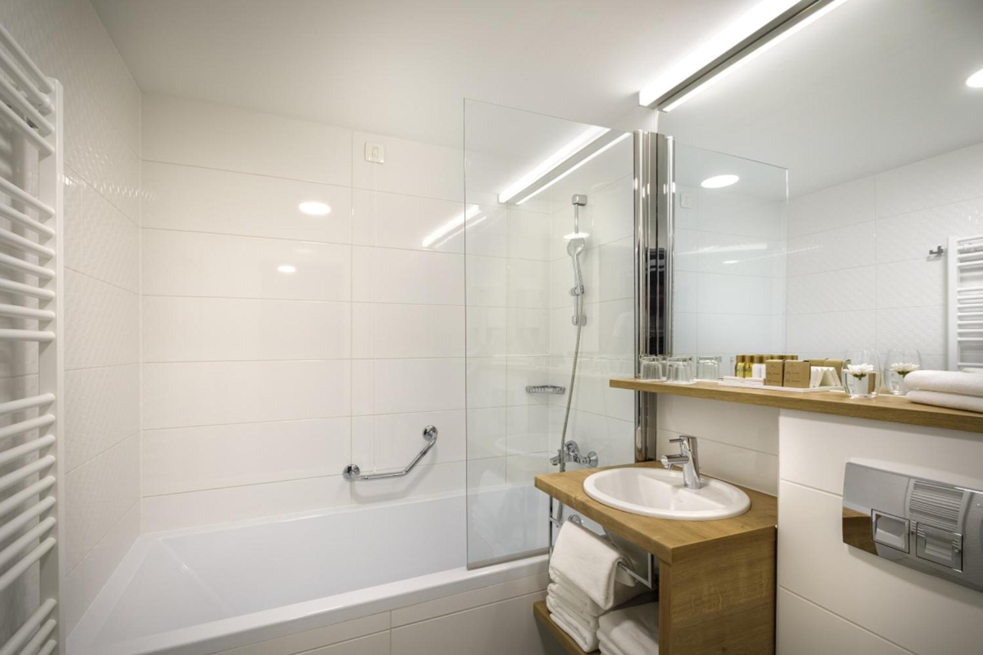 Zimmer für 2+1 Personen mit Meerblick
