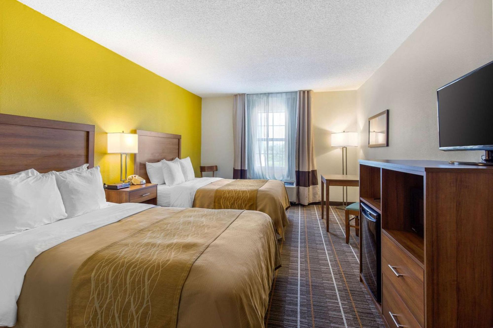 Double Room with Two Double Beds - Non-Smoking