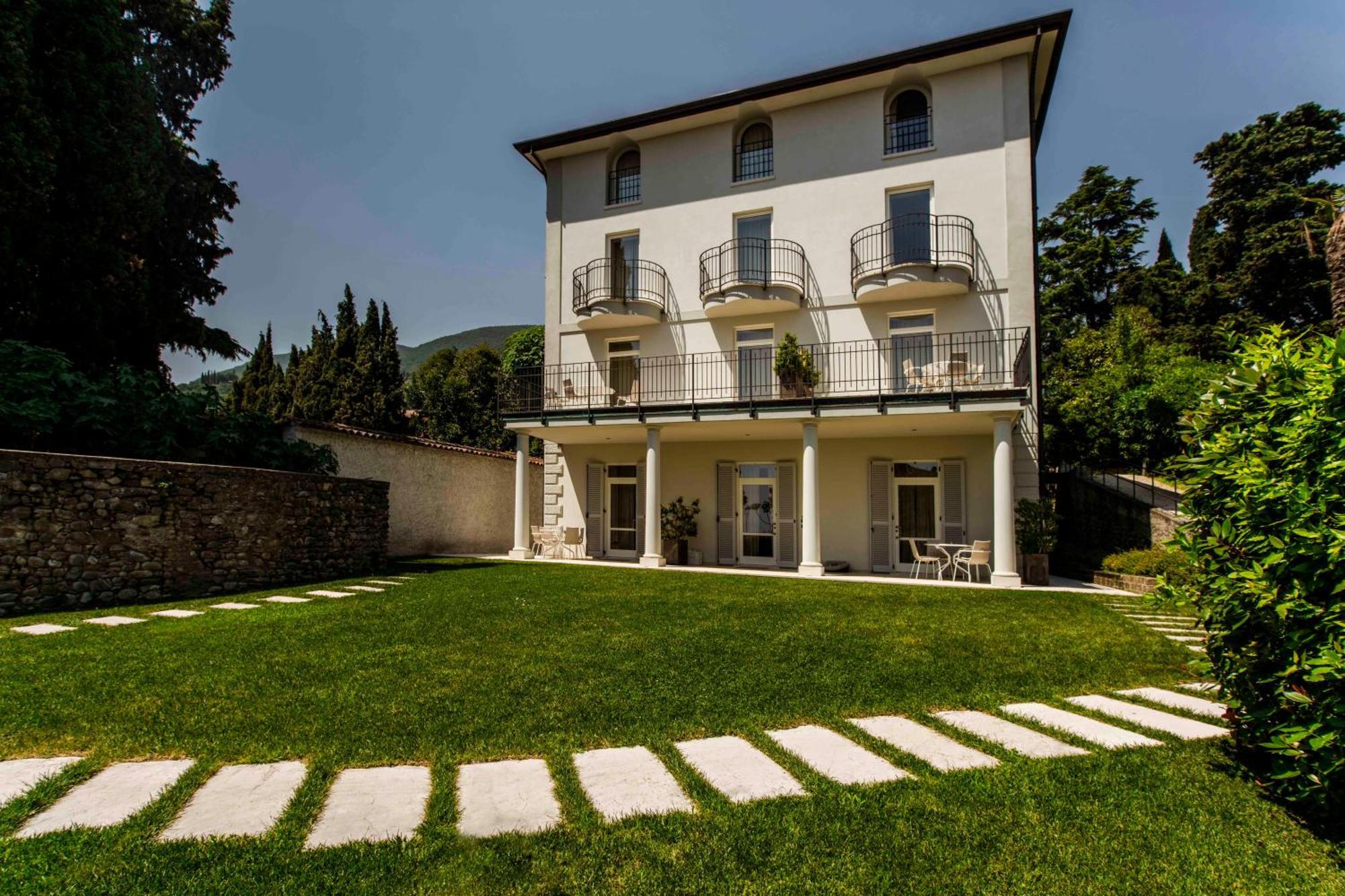 Appartamento con 1 Camera da Letto - Edificio Separato