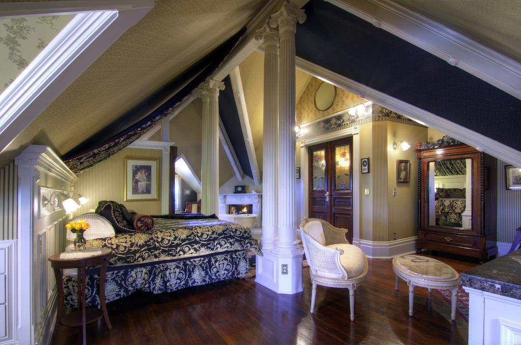 King Suite