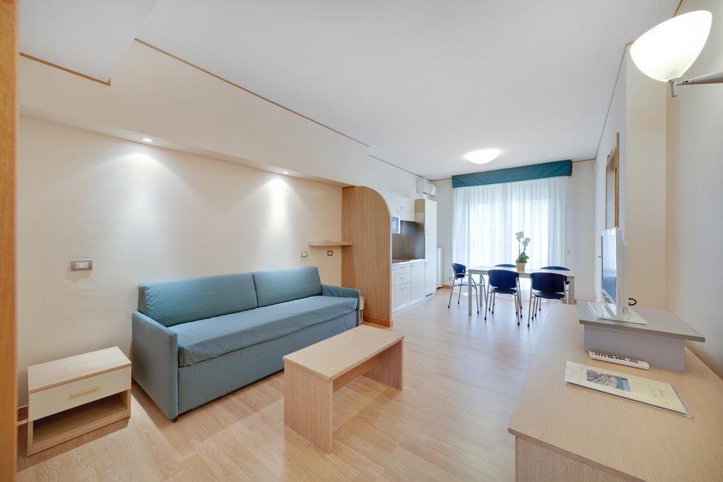 Großes Apartment mit 1 Schlafzimmer