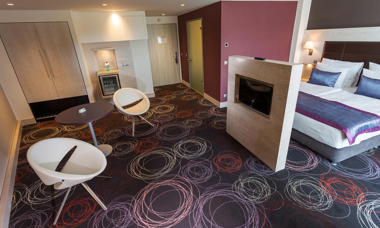 Superior Room with Balcony - Disability Access