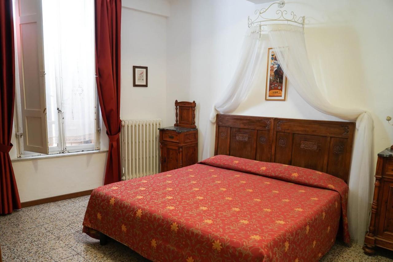 Camera Singola con Bagno