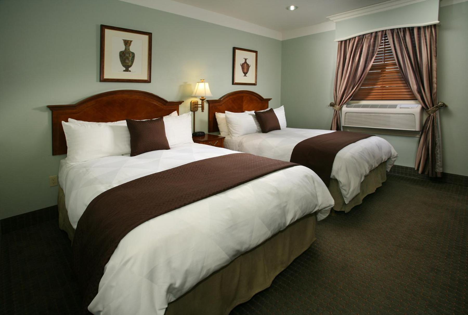 Deluxe Double Room with Two Double Beds