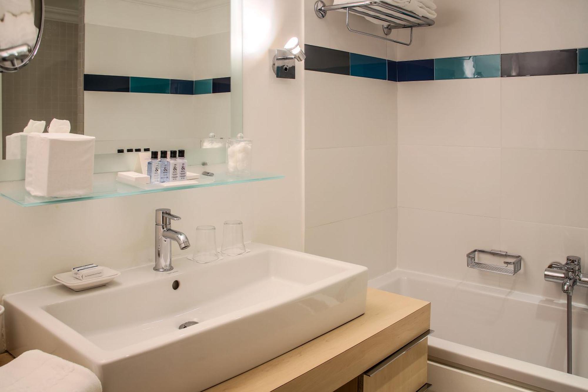 Chambre Double avec Accès Gratuit au Spa et à la Plage Privée - Vue sur Mer