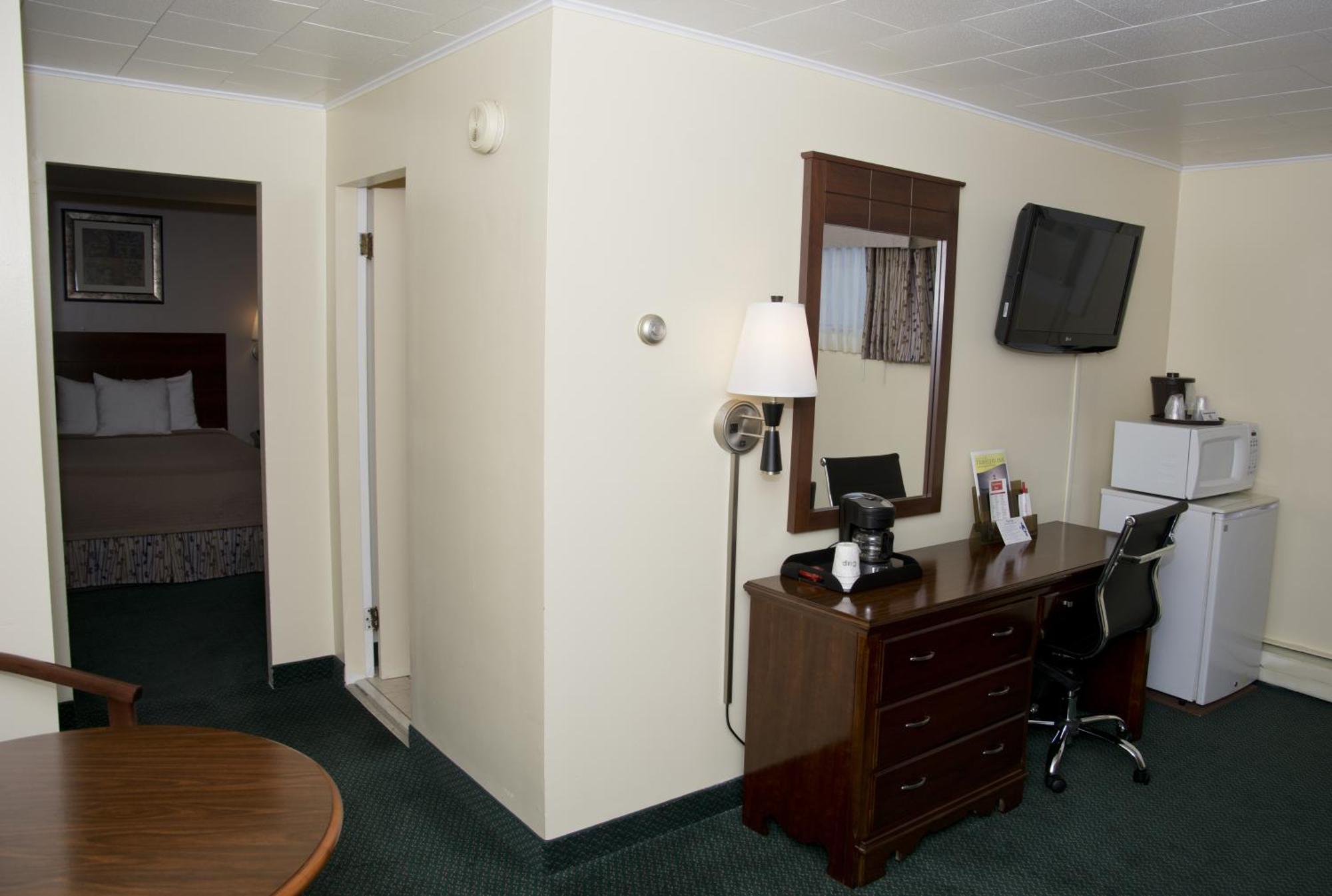 Family Room - Non-Smoking