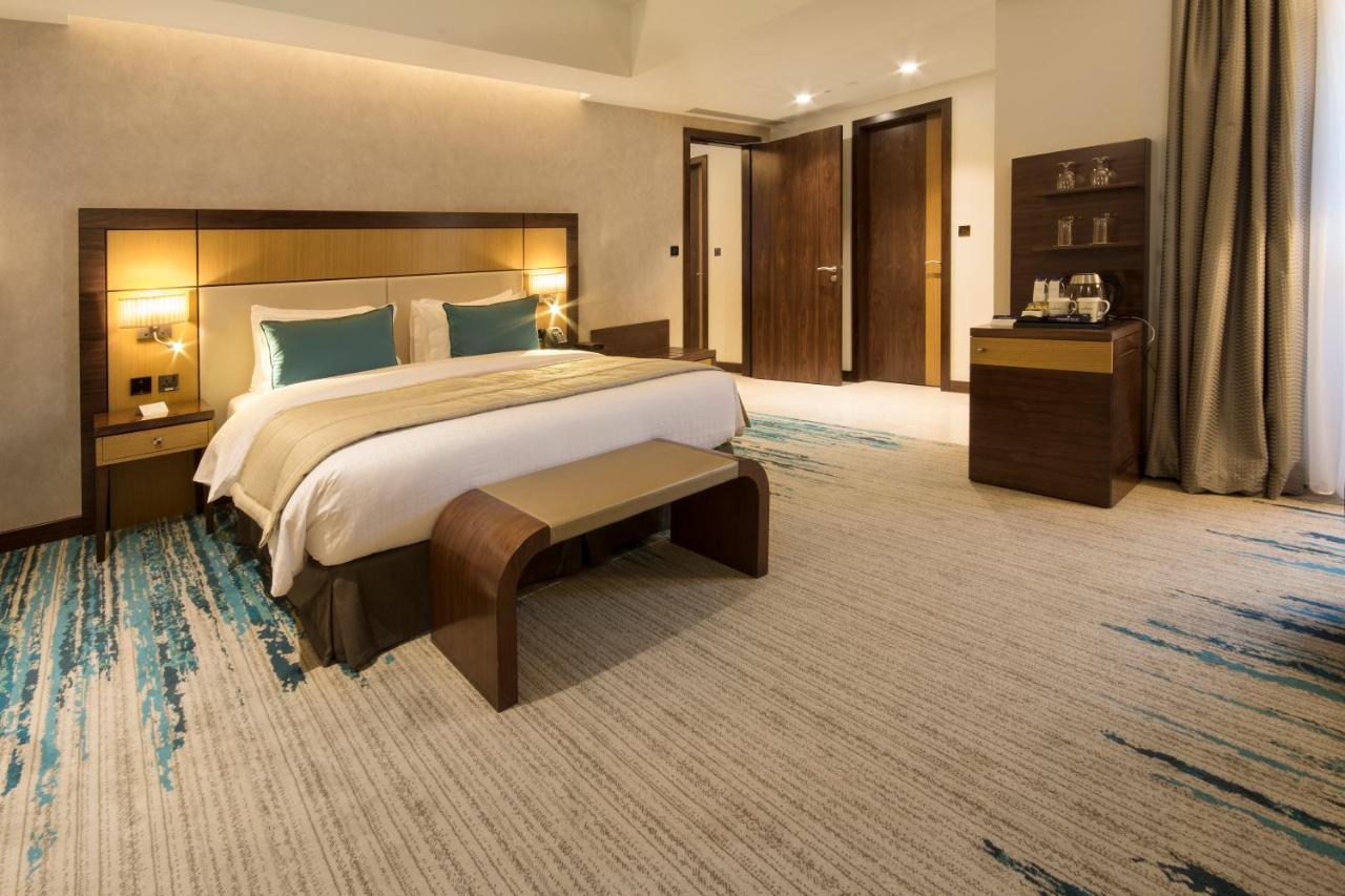 Suite Executive (traslados gratuitos a la playa y centros comerciales seleccionados y 20% de descuento en comida, bebida y Spa)