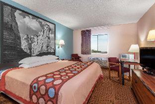 King Room - Non-Smoking