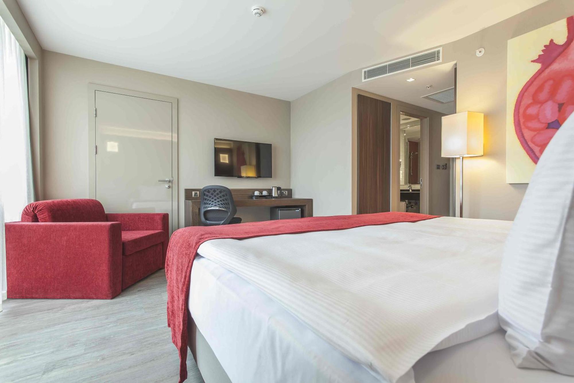 Business Room with Seaview