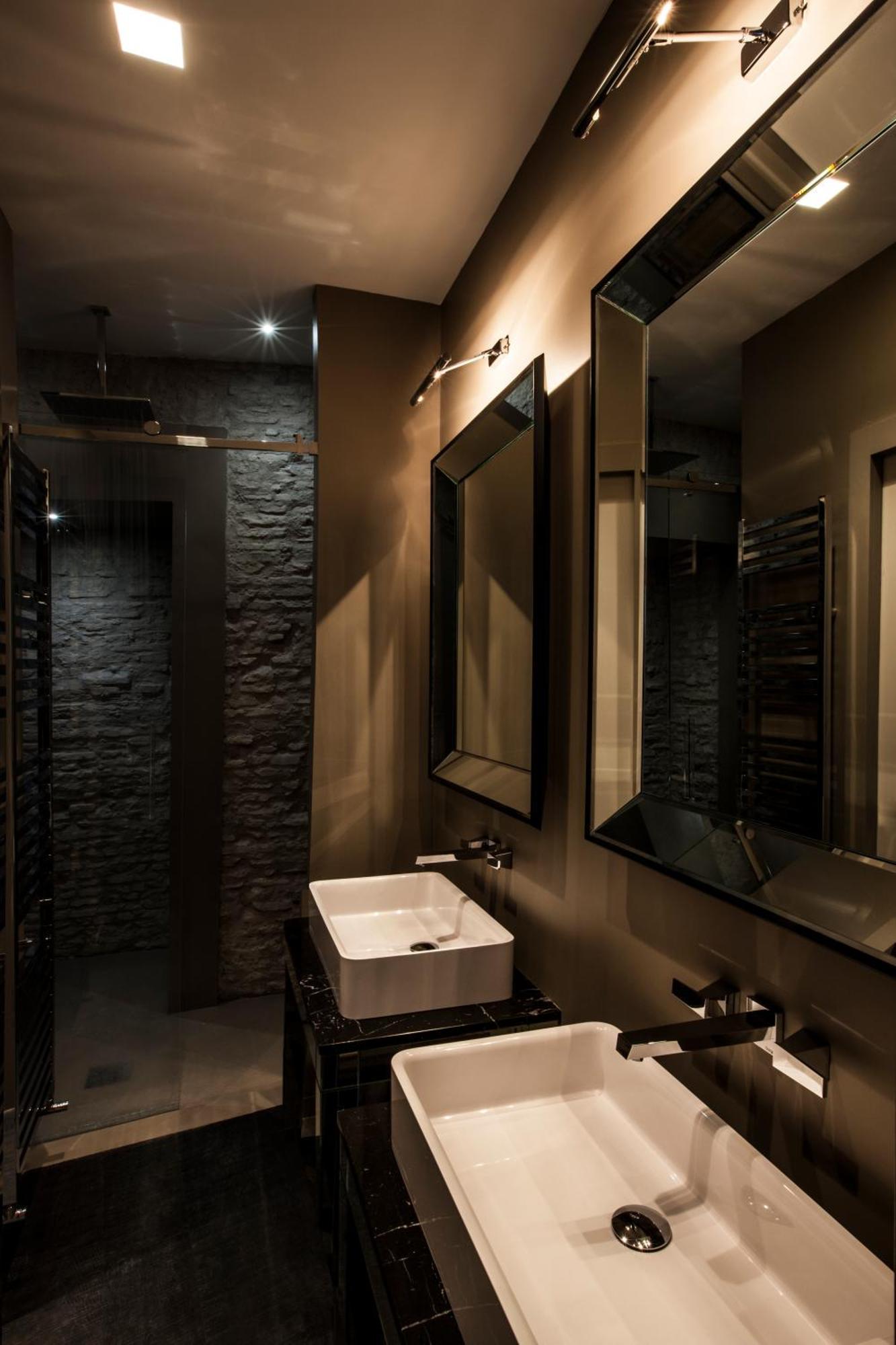 Junior Executive Suite