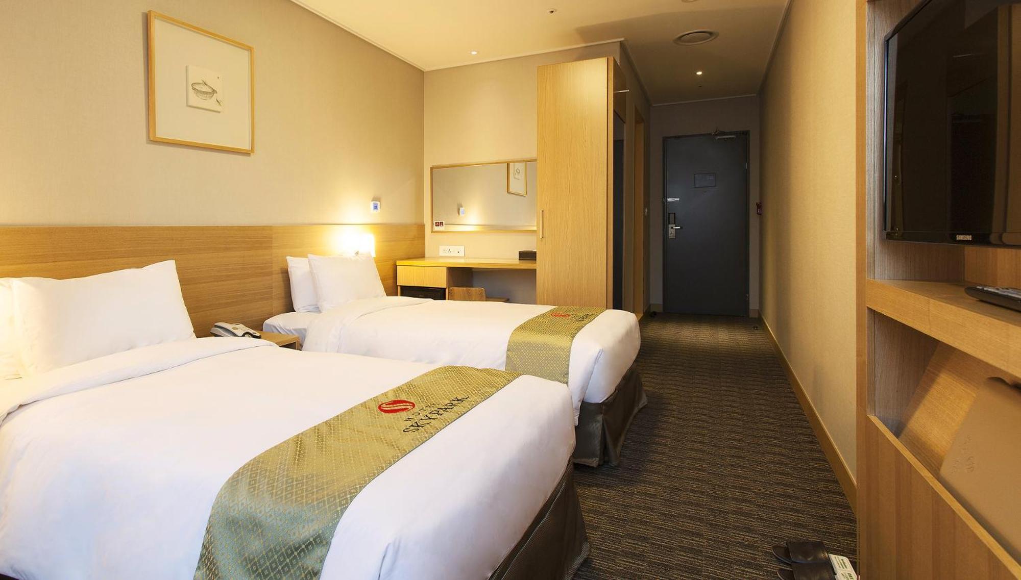 Standard Twin Room,1277986294:JPEG