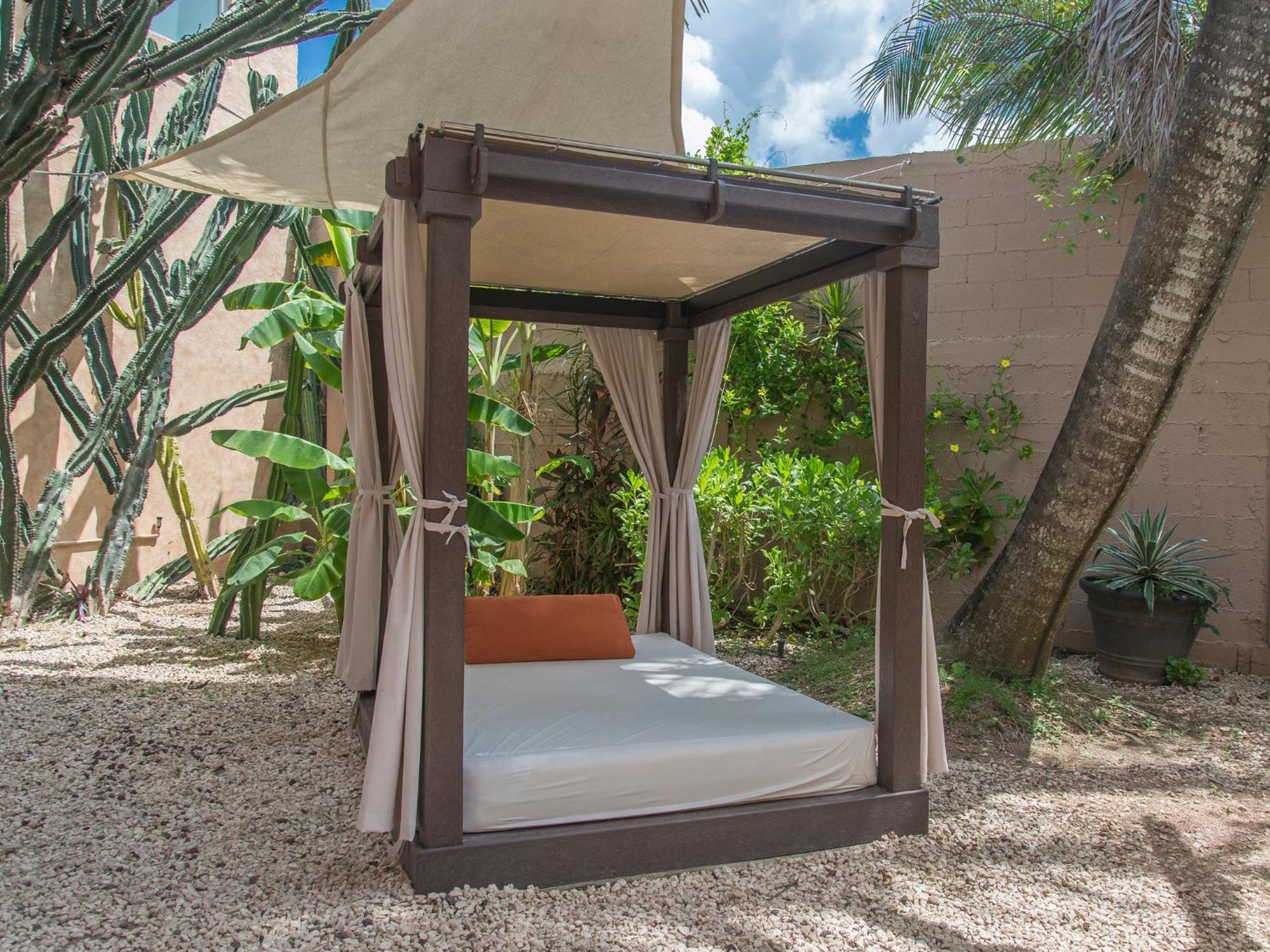 Quarto Queen Superior