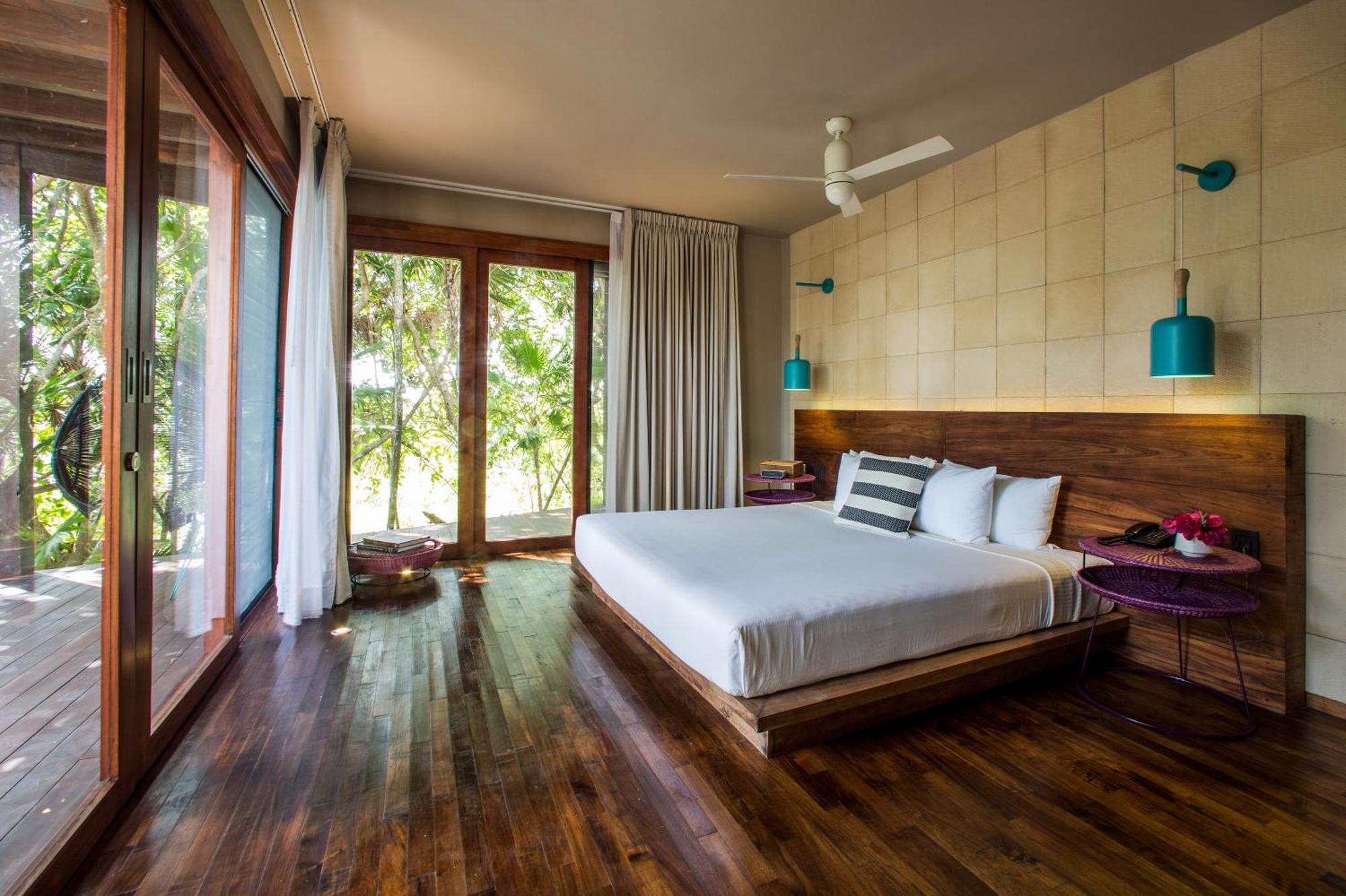Jungle View with Refreshing Jet Tub