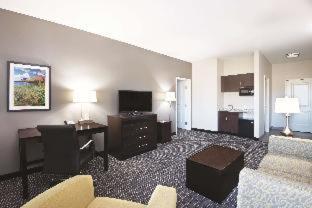 Suite with Two Queen Beds - Non-Smoking