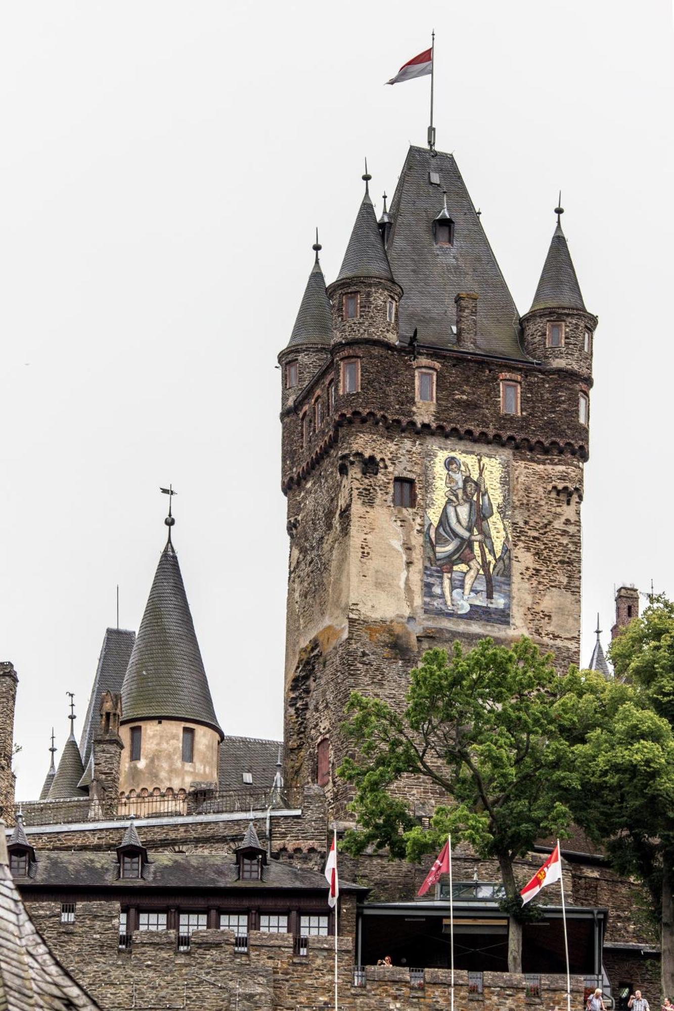 Tweepersoonskamer met Terras en Uitzicht op het Kasteel