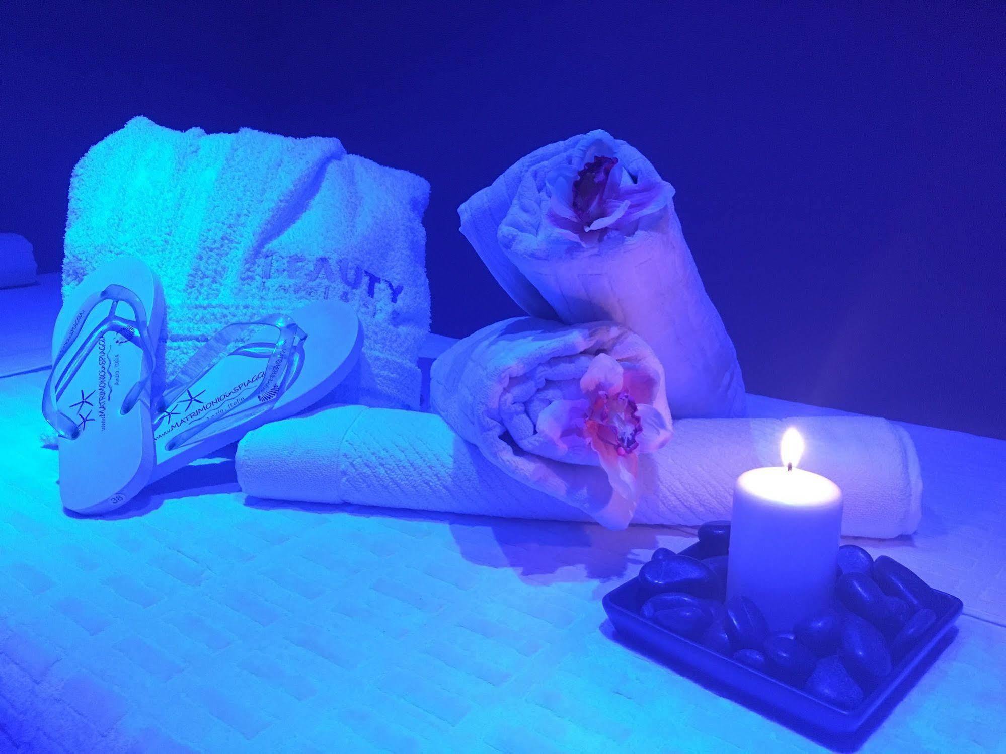Camera Matrimoniale/Doppia con Letti Singoli con Accesso Spa