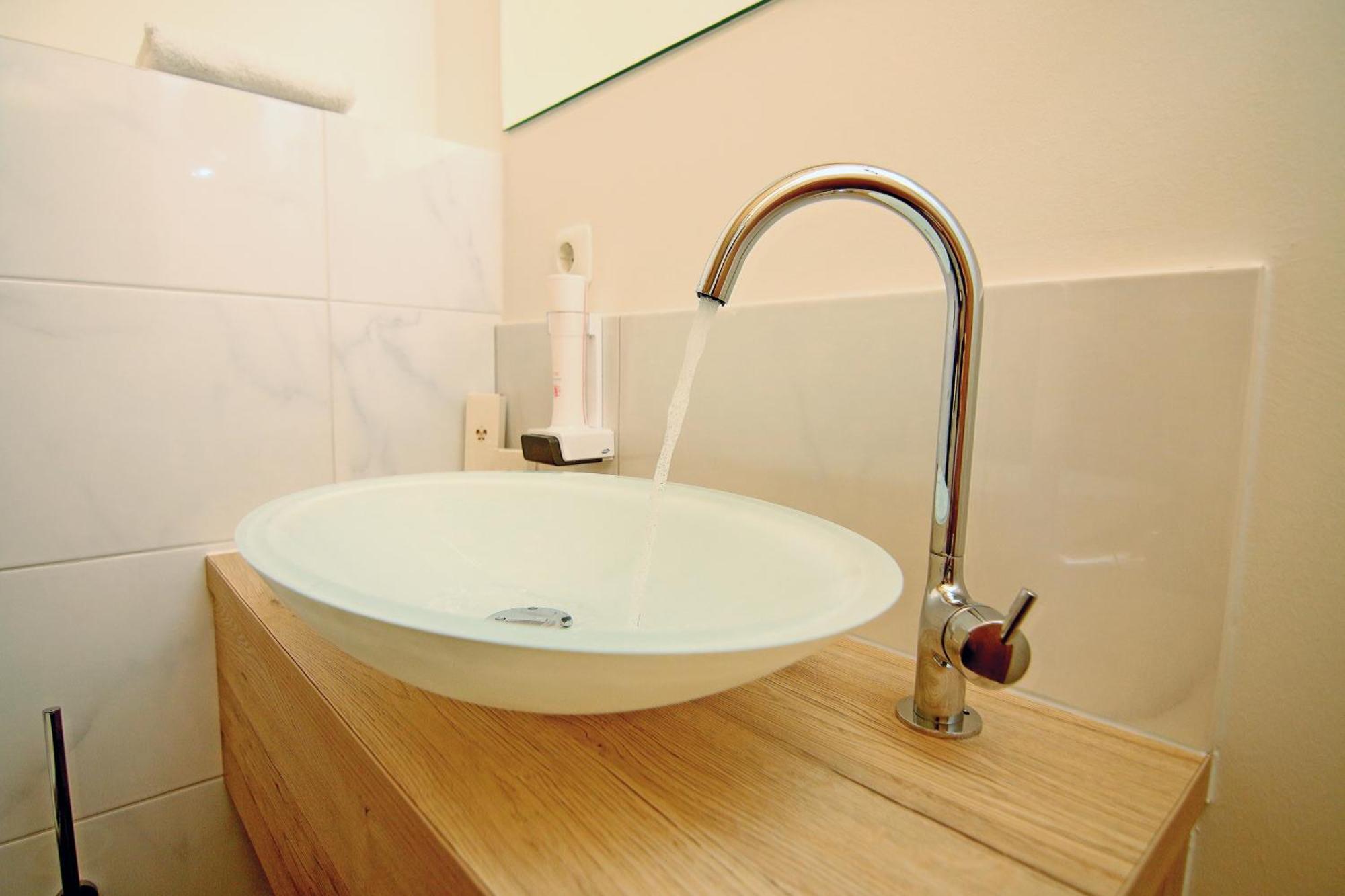 Superior Doppelzimmer mit Balkon und Badewanne