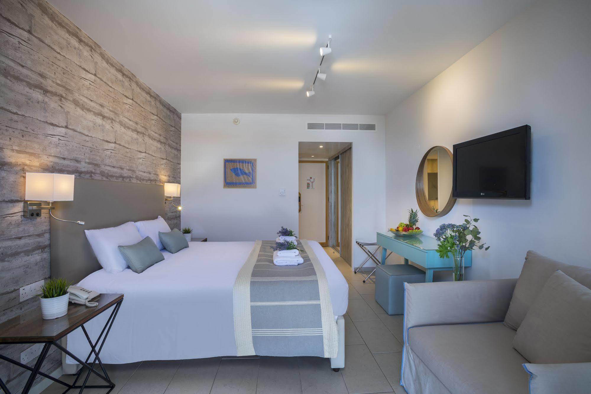 Chambre Double ou Lits Jumeaux - Vue sur Montagnes