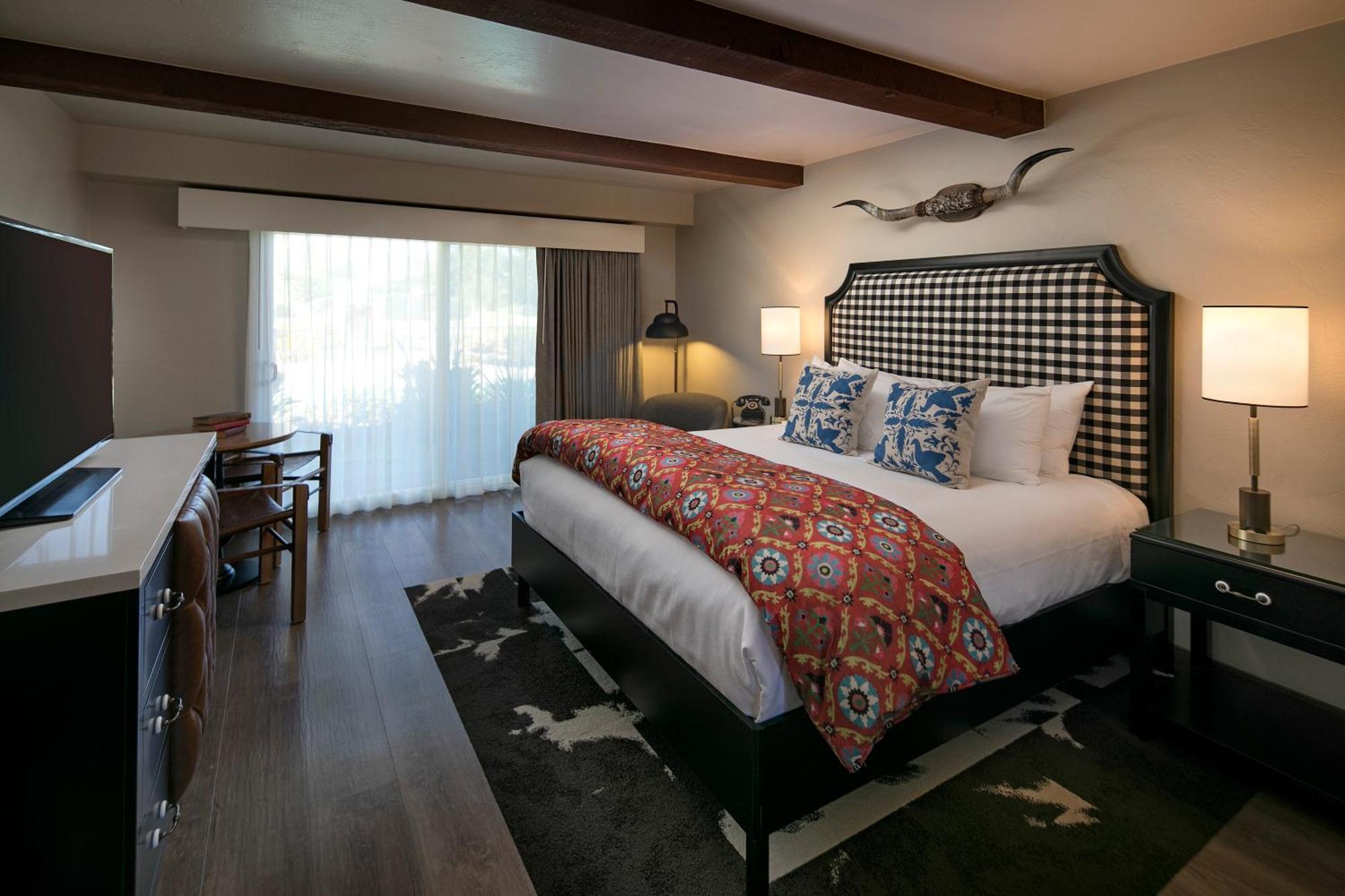 Chambre Lit King-Size avec Patio