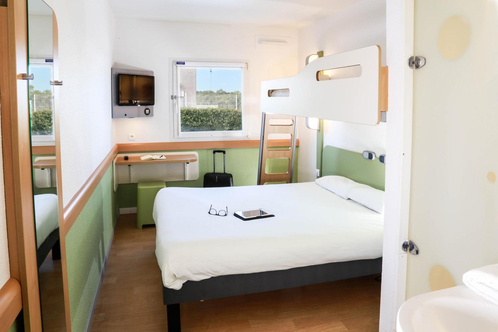 Chambre Double avec Lit Superposé