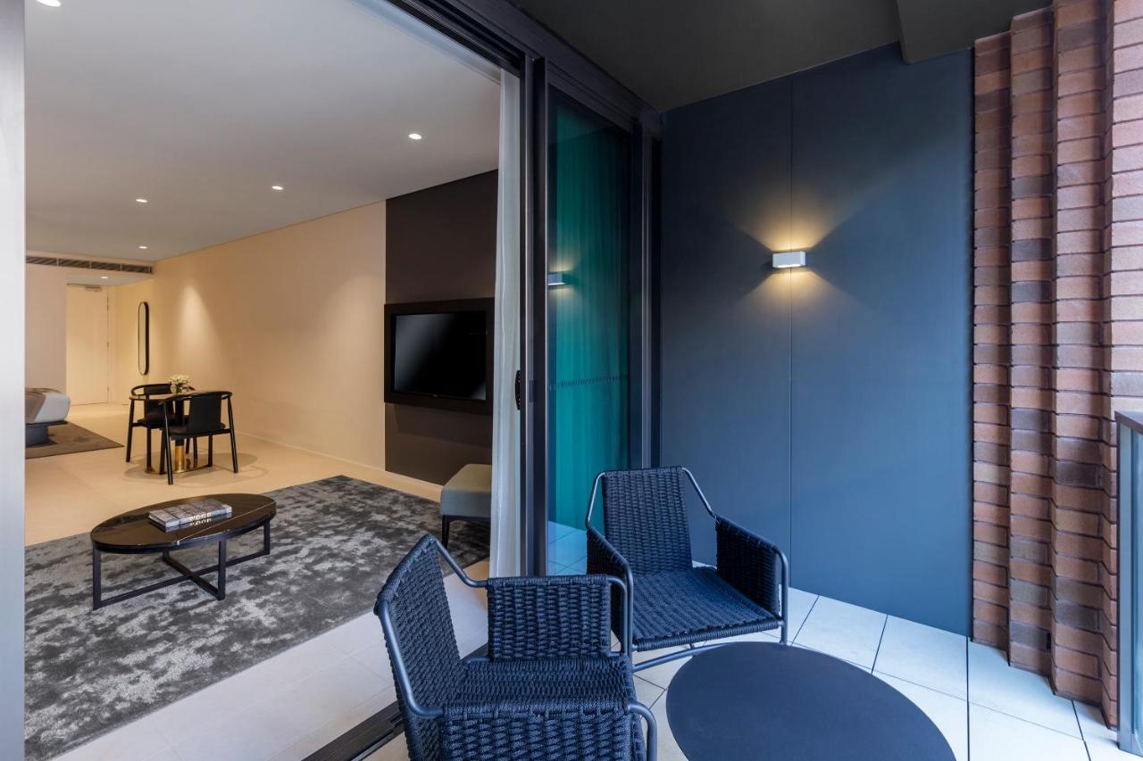 Executive Studio Suite