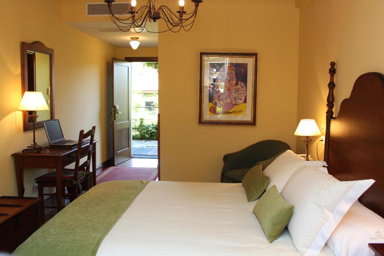 Double or Twin Room,723593890:JPEG