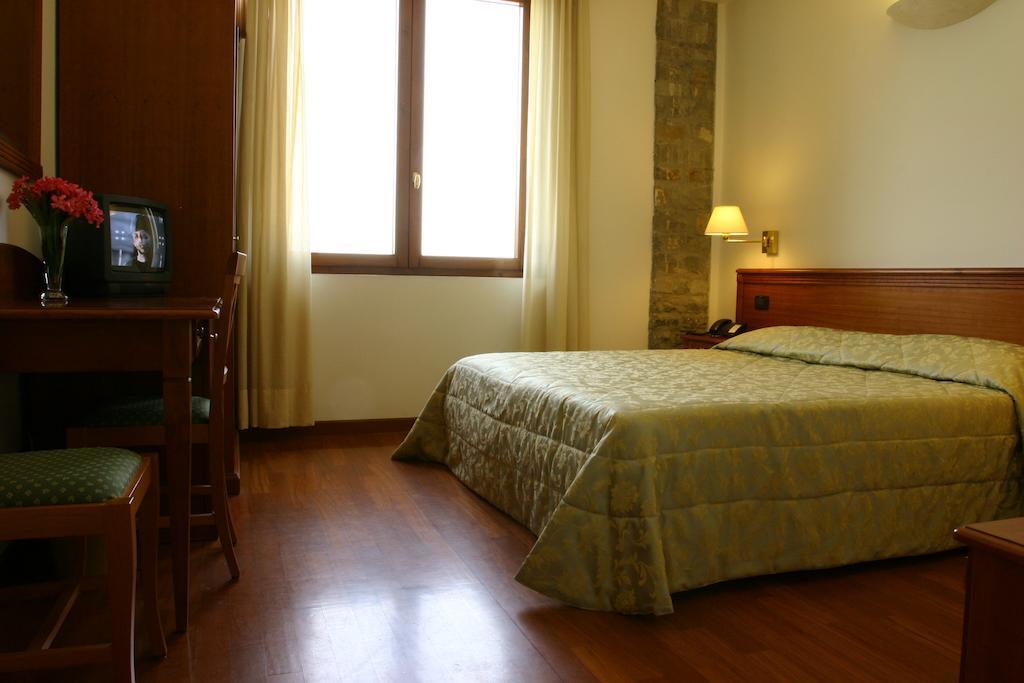 Chambre Double ou Lits Jumeaux
