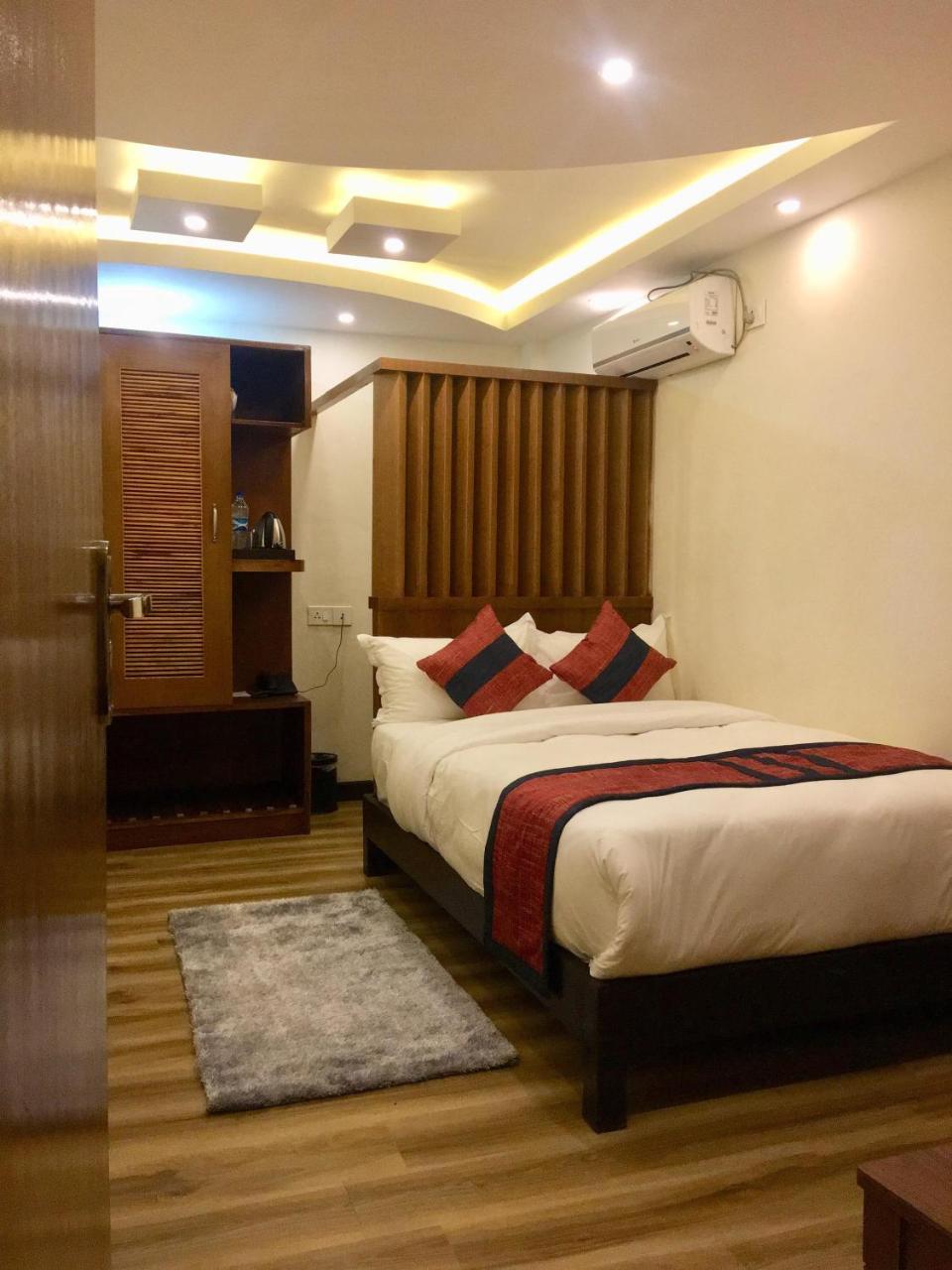 Standard Single Room -  Complimentary Airport Pick up or Drop,749739665:JPEG