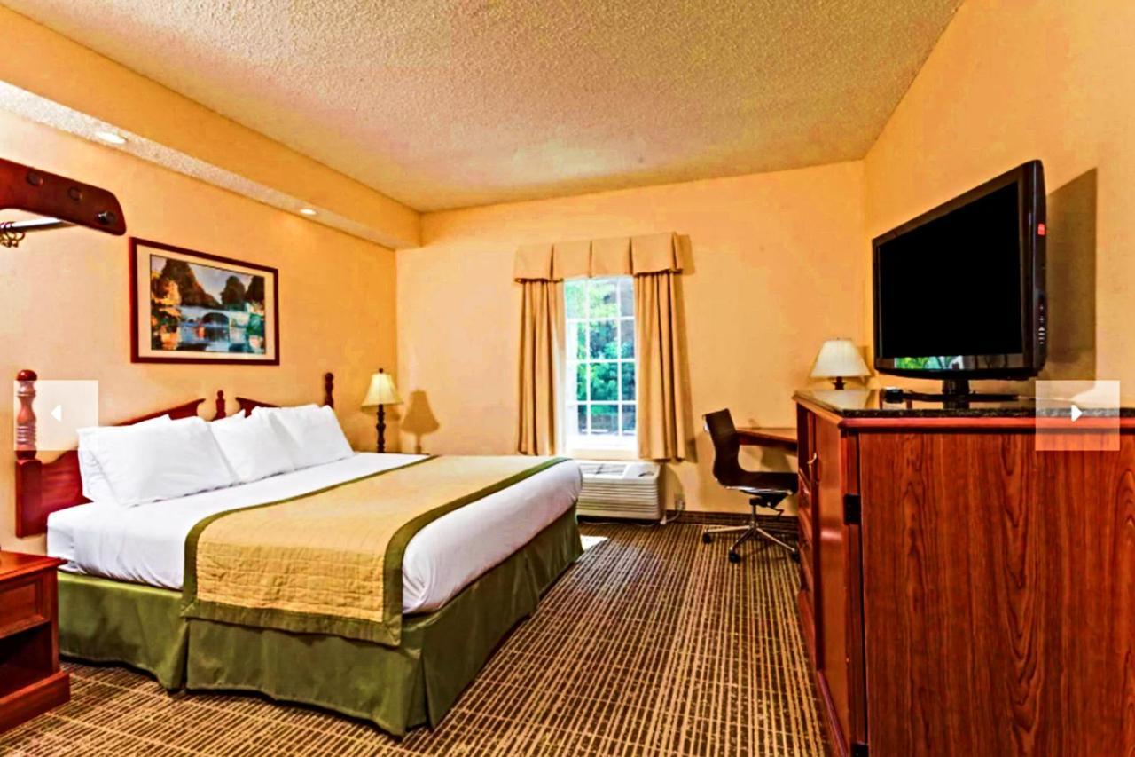 King Room - Non-Smoking