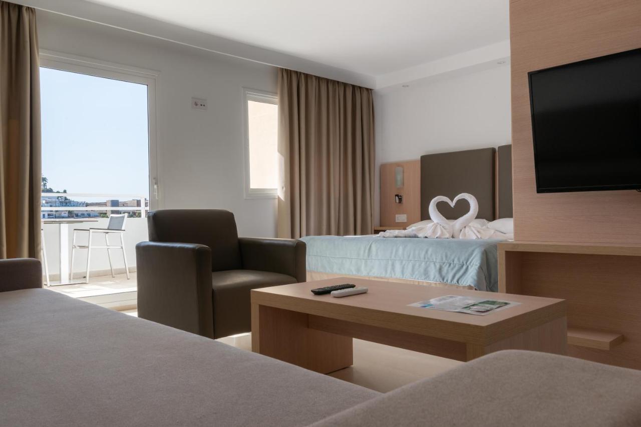 Junior Suite,724615168:JPEG