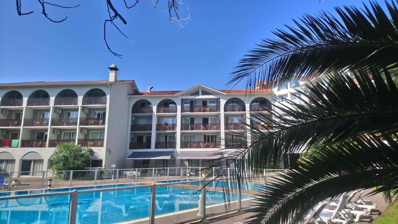 Double Room with Pool View,1686425479:JPEG