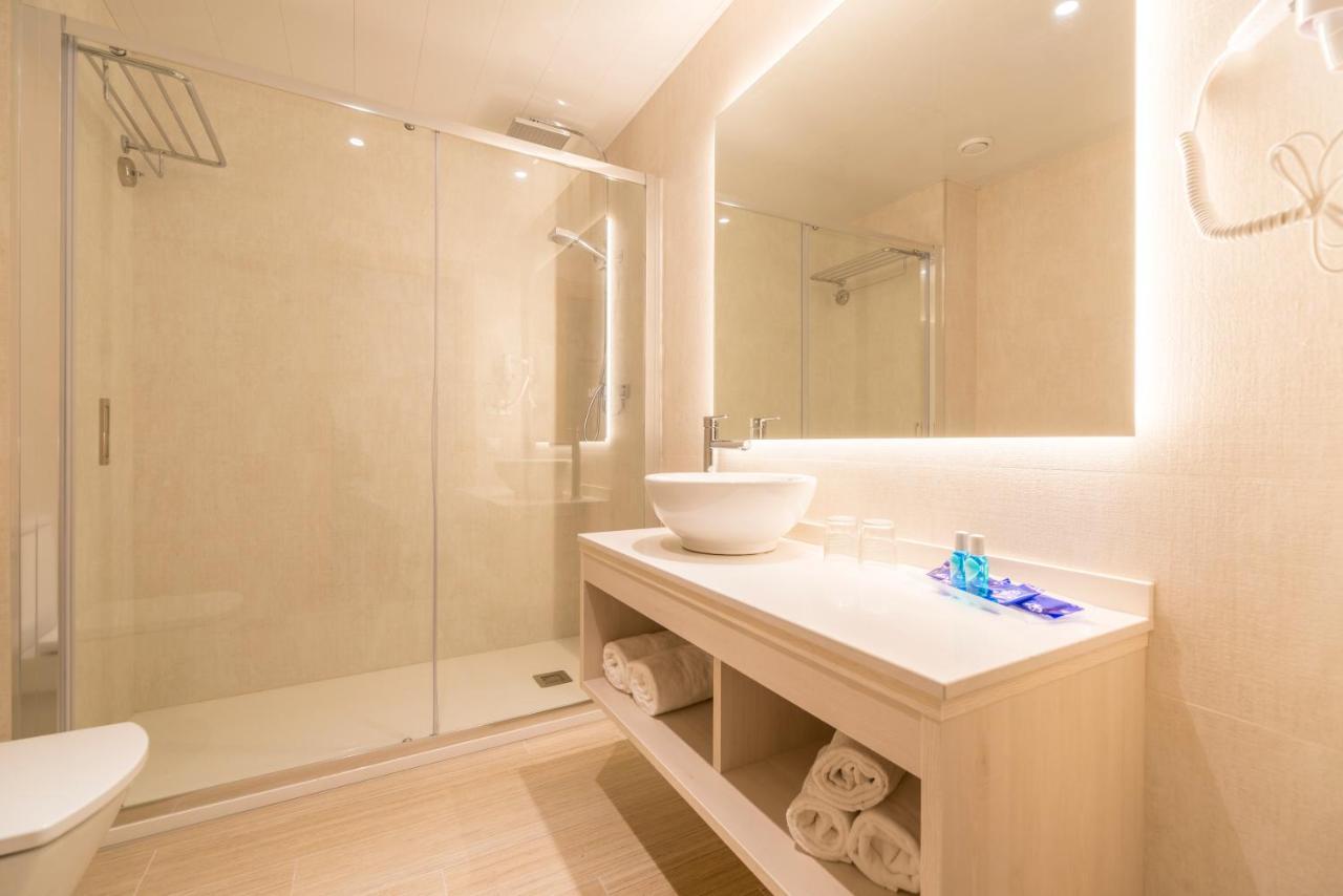 Driepersoonskamer (2 Volwassenen + 1 Kind)