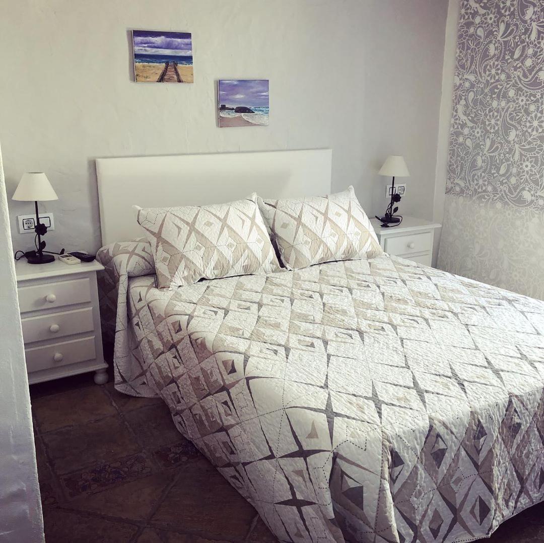 Queen Room,743671414:JPEG