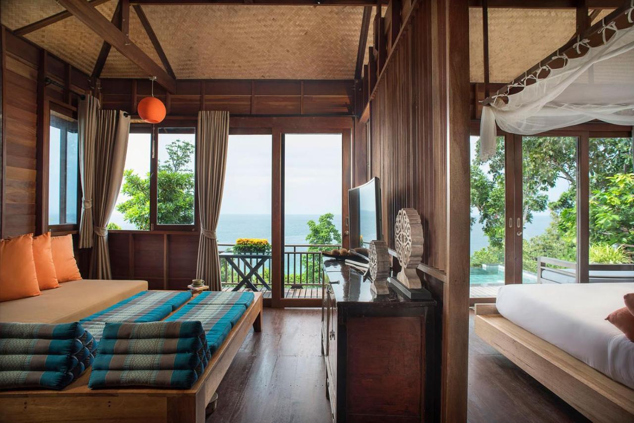 Deluxe Pool Villa