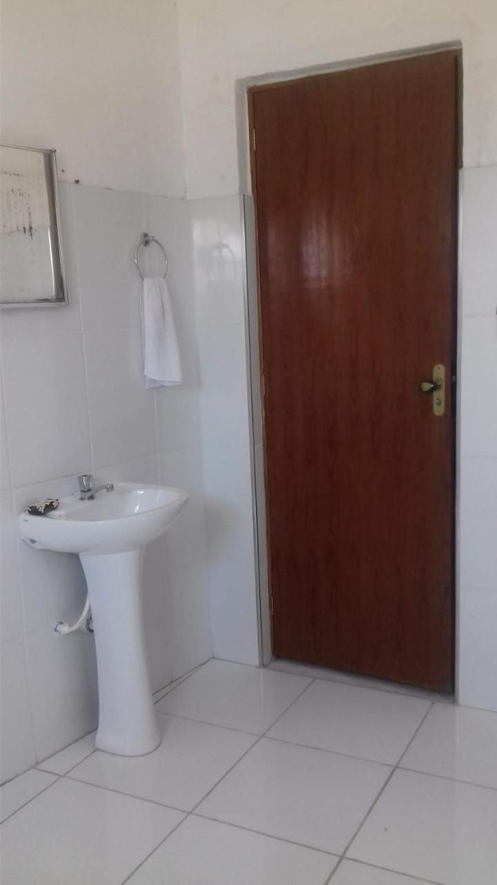 Quarto Quádruplo com Banheiro Privativo