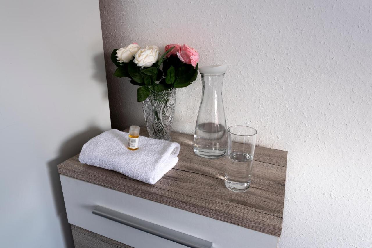 Doppelzimmer mit Gemeinschaftsbad