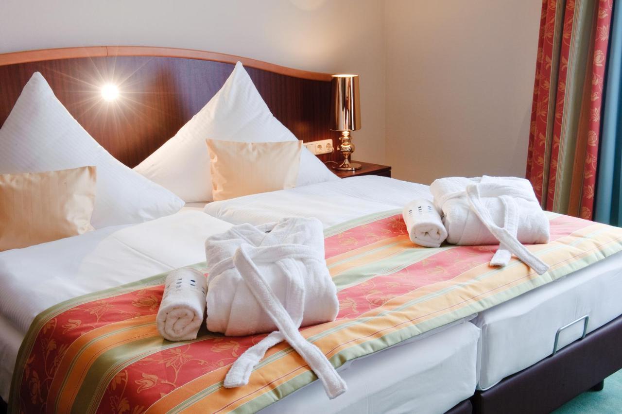 Double Room,702431428:JPEG