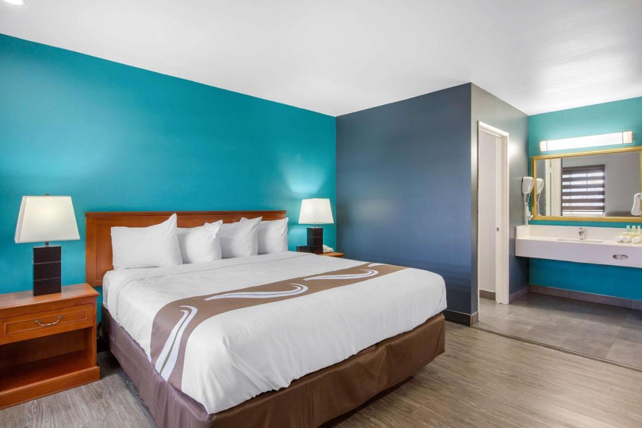 Chambre Lit King-Size Standard - Non-Fumeurs