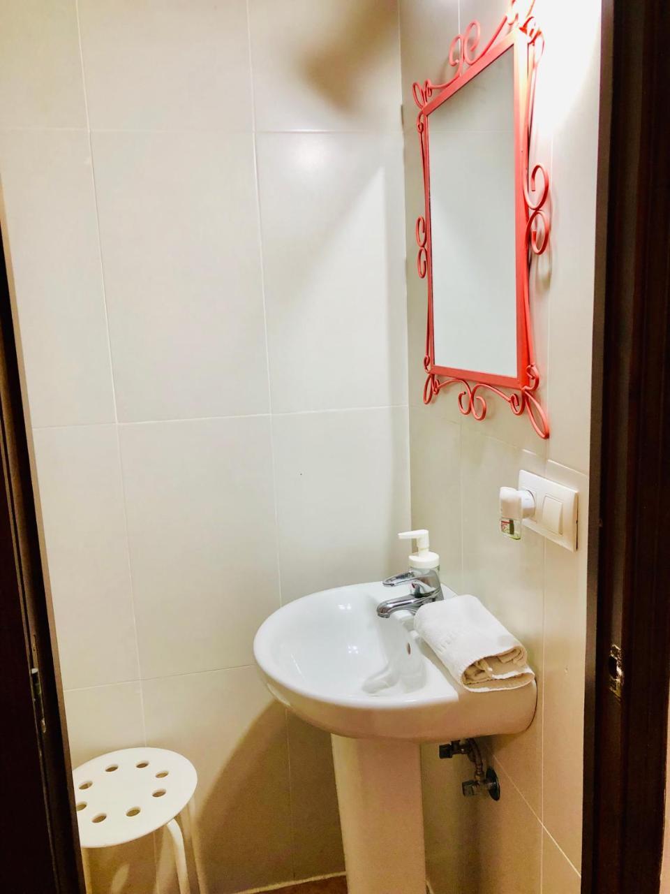 Habitación Doble con baño privado - 2 camas