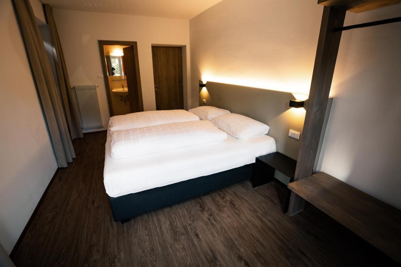Dreibettzimmer mit Balkon