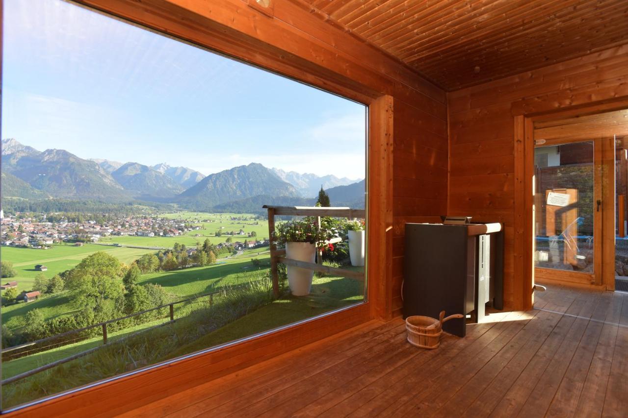 Einzelzimmer mit Balkon