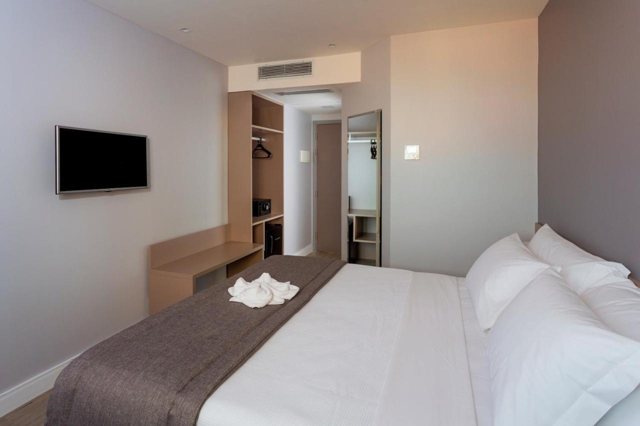 Quarto Duplo Standard