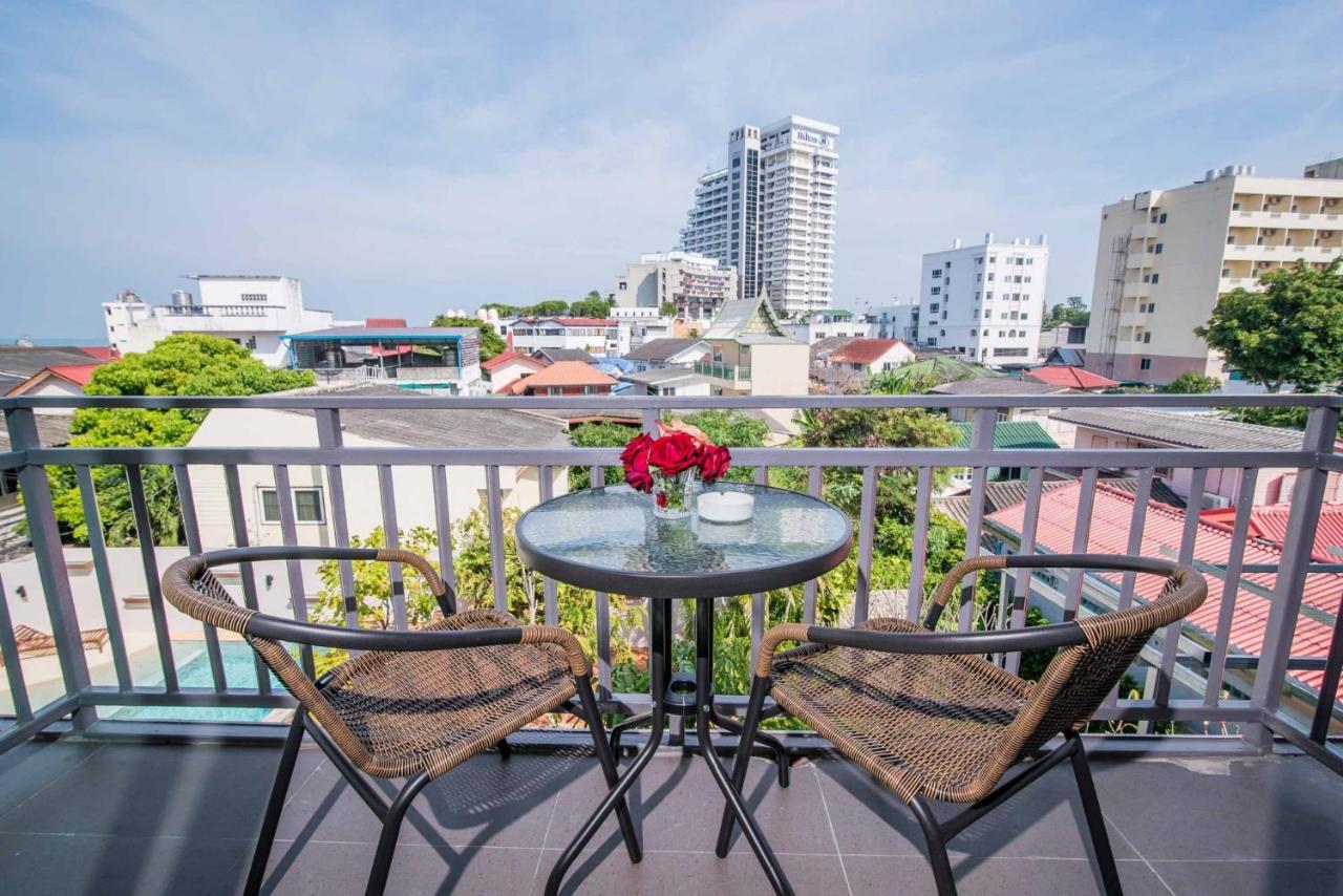 Pool Garden Balcony