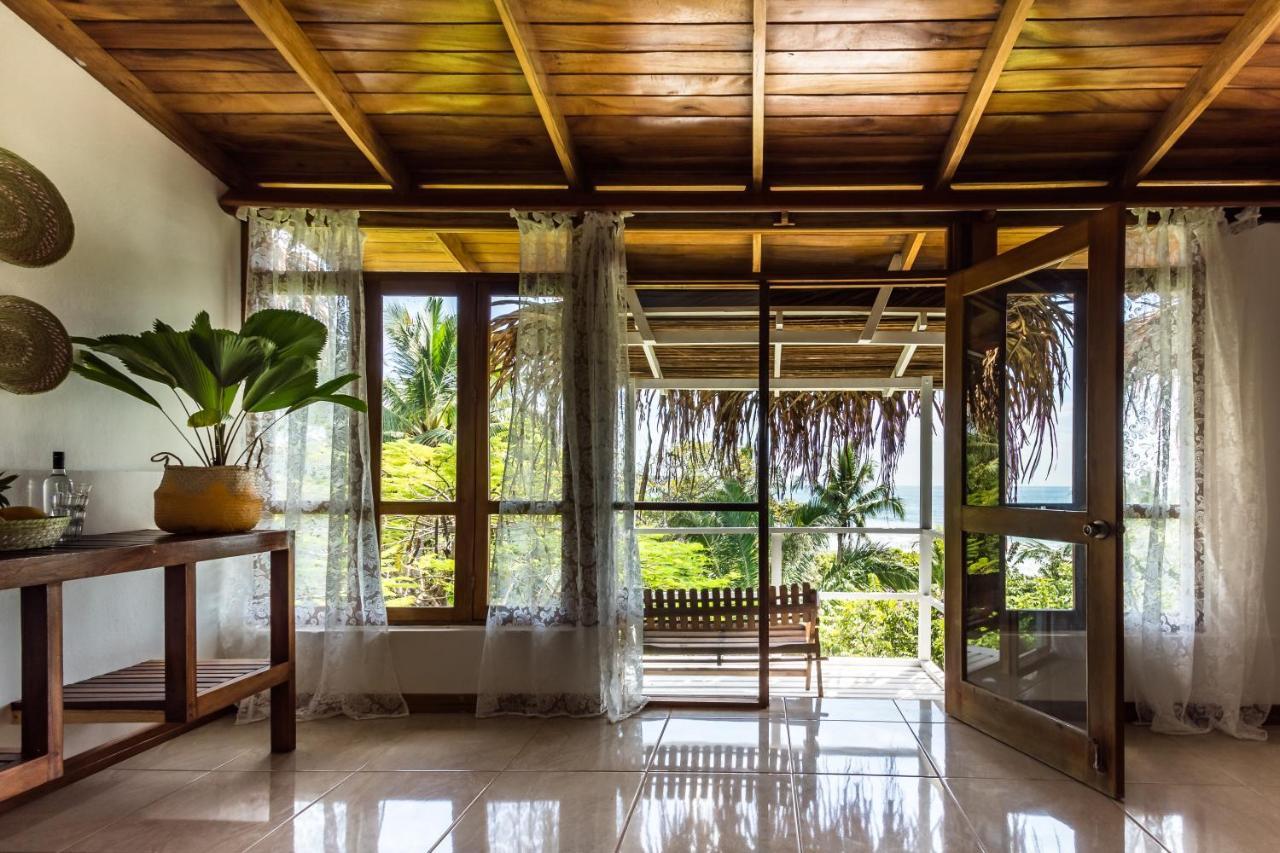 Queen Suite with Sea View