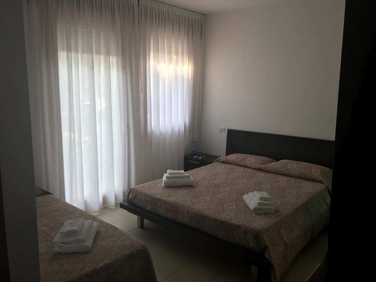 Dreibettzimmer