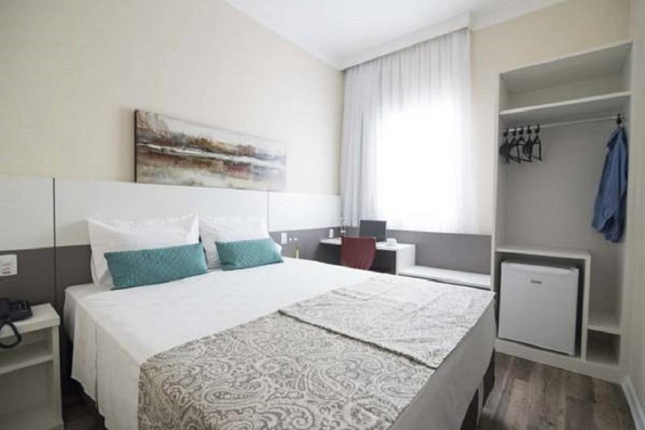 Quarto Standard Master