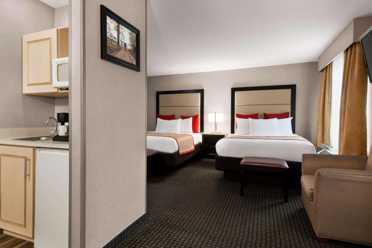 Studio Suite with Two Queen Beds - Non-Smoking