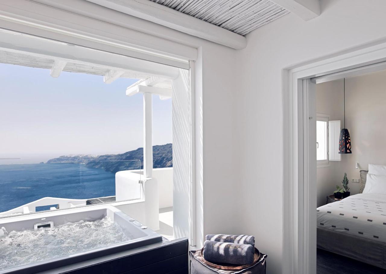Suite with Hot Tub